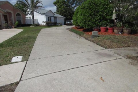 House in Orlando, Florida 4 bedrooms, 210.33 sq.m. № 1782836 - photo 3