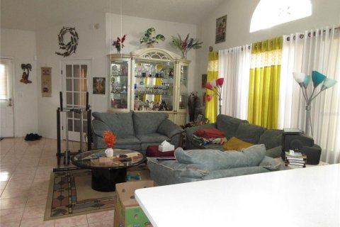 House in Orlando, Florida 4 bedrooms, 210.33 sq.m. № 1782836 - photo 11