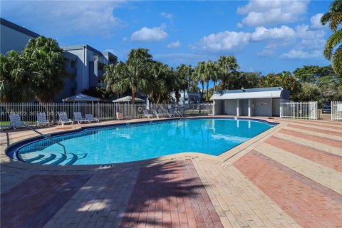 Купить кондоминиум в Майами, Флорида 2 спальни, 131.46м2, № 2005274 - фото 30