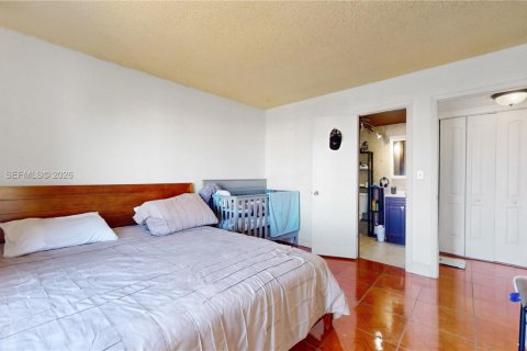 Купить кондоминиум в Майами, Флорида 2 спальни, 131.46м2, № 2005274 - фото 17