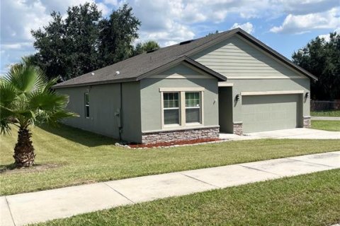Casa en venta en Mascotte, Florida, 3 dormitorios, 155.61 m2 № 2222822 - foto 2