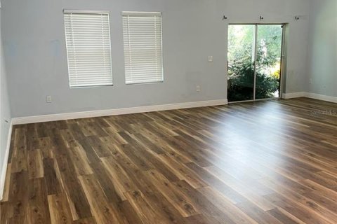 Casa en venta en Mascotte, Florida, 3 dormitorios, 155.61 m2 № 2222822 - foto 4