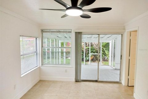 Apartamento en alquiler en Port Richey, Florida, 2 dormitorios, 78.97 m2 № 1893633 - foto 5