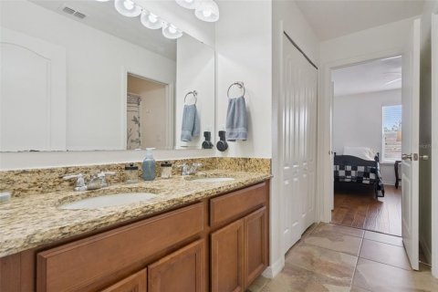 Купить виллу или дом в Киссимми, Флорида 13 комнат, 266.63м2, № 2237628 - фото 18
