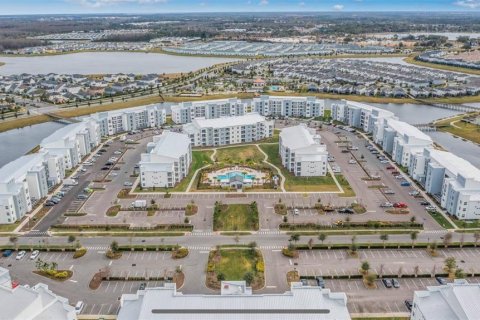 Condo in Kissimmee, Florida, 2 bedrooms  № 1849821 - photo 17