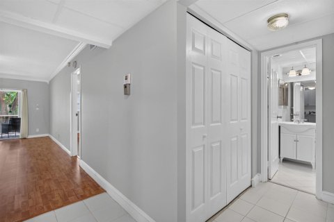 Condominio en venta en Margate, Florida, 1 dormitorio, 72 m2 № 2188805 - foto 11