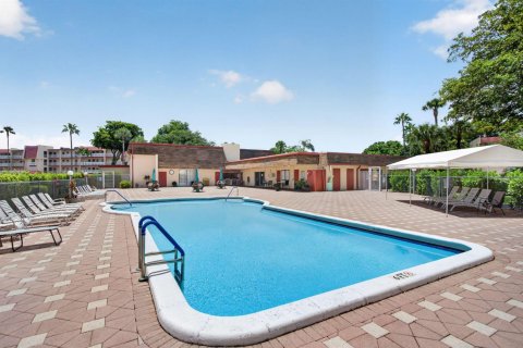 Condominio en venta en Margate, Florida, 1 dormitorio, 72 m2 № 2188805 - foto 28