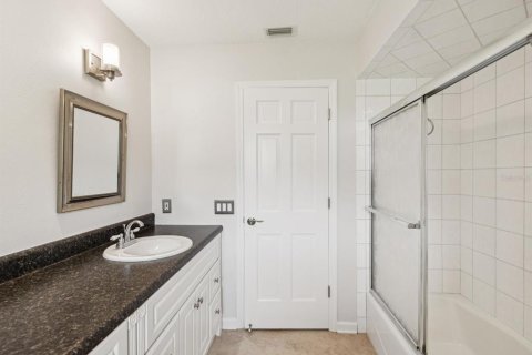 Casa en venta en New Port Richey, Florida, 3 dormitorios, 228.35 m2 № 1827841 - foto 30