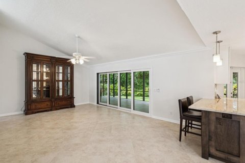 Casa en venta en New Port Richey, Florida, 3 dormitorios, 228.35 m2 № 1827841 - foto 25