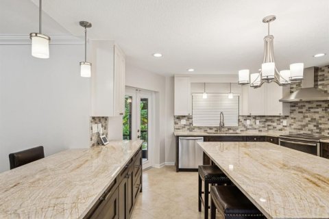 Casa en venta en New Port Richey, Florida, 3 dormitorios, 228.35 m2 № 1827841 - foto 17