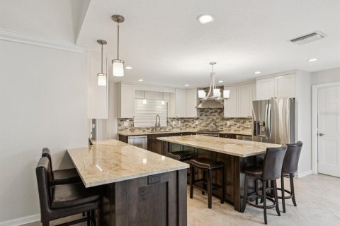 Casa en venta en New Port Richey, Florida, 3 dormitorios, 228.35 m2 № 1827841 - foto 19