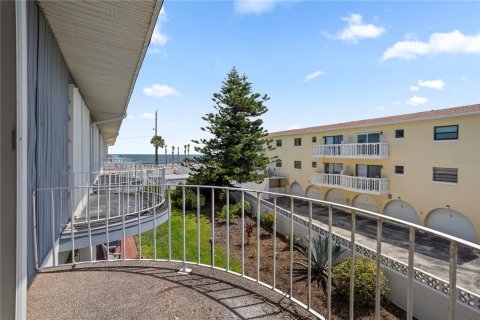 Copropriété à vendre à Ormond Beach, Floride: 2 chambres, 112.97 m2 № 1915648 - photo 30