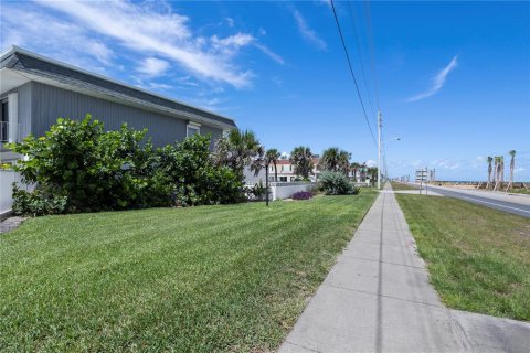 Copropriété à vendre à Ormond Beach, Floride: 2 chambres, 112.97 m2 № 1915648 - photo 3