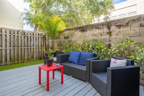 Adosado en venta en Saint Petersburg, Florida, 2 dormitorios, 115.66 m2 № 1787490 - foto 26