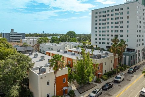 Adosado en venta en Saint Petersburg, Florida, 2 dormitorios, 115.66 m2 № 1787490 - foto 28