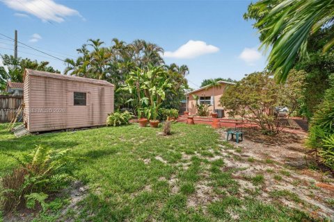 Купить коммерческую недвижимость в Форт-Лодердейл, Флорида 179.12м2, № 2044792 - фото 10