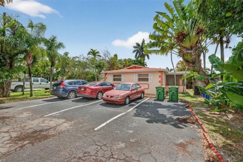 Купить коммерческую недвижимость в Форт-Лодердейл, Флорида 179.12м2, № 2044792 - фото 18