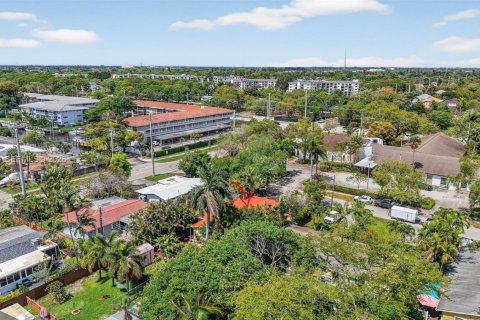 Купить коммерческую недвижимость в Форт-Лодердейл, Флорида 179.12м2, № 2044792 - фото 25