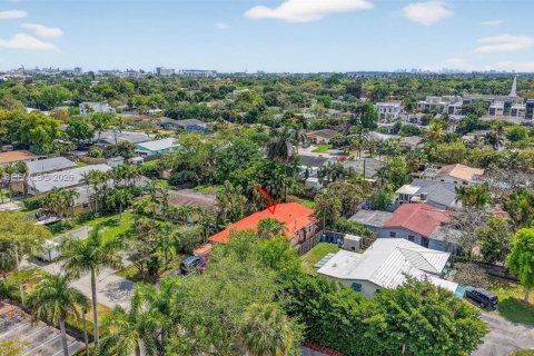 Купить коммерческую недвижимость в Форт-Лодердейл, Флорида 179.12м2, № 2044792 - фото 22