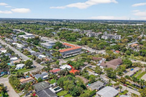 Купить коммерческую недвижимость в Форт-Лодердейл, Флорида 179.12м2, № 2044792 - фото 28