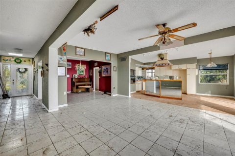 House in South Pasadena, Florida 3 bedrooms, 198.63 sq.m. № 1838200 - photo 15
