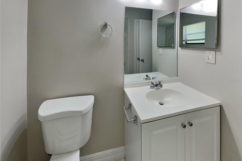 Casa en alquiler en Sarasota, Florida, 3 dormitorios, 139.91 m2 № 1911036 - foto 15