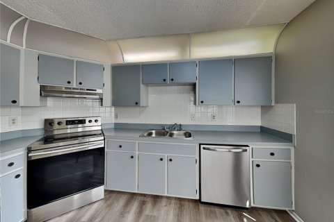 Casa en alquiler en Sarasota, Florida, 3 dormitorios, 139.91 m2 № 1911036 - foto 5