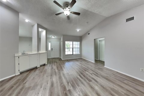 Casa en alquiler en Sarasota, Florida, 3 dormitorios, 139.91 m2 № 1911036 - foto 2