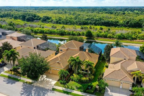 Villa ou maison à vendre à Lakewood Ranch, Floride: 5 chambres, 388.33 m2 № 1817195 - photo 5