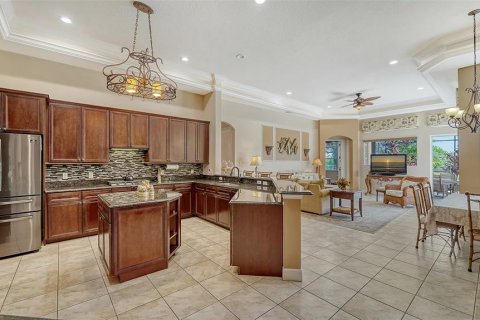 Villa ou maison à vendre à Lakewood Ranch, Floride: 5 chambres, 388.33 m2 № 1817195 - photo 21