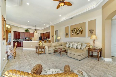 Villa ou maison à vendre à Lakewood Ranch, Floride: 5 chambres, 388.33 m2 № 1817195 - photo 23