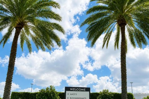 Commercial property in Palm Beach Gardens, Florida № 2087729 - photo 20