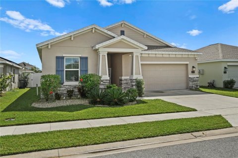 House in Bartow, Florida 4 bedrooms, 207.17 sq.m. № 1900312 - photo 2