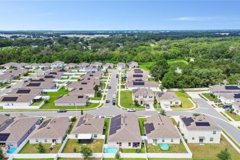 House in Bartow, Florida 4 bedrooms, 207.17 sq.m. № 1900312 - photo 30