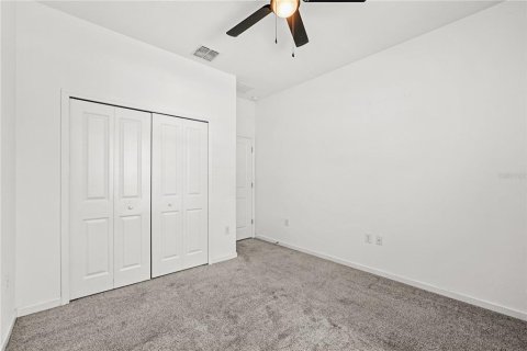 House in Bartow, Florida 4 bedrooms, 207.17 sq.m. № 1900312 - photo 16