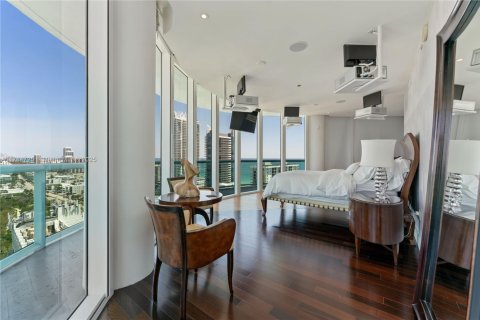 Condo in Miami Beach, Florida, 3 bedrooms  № 1695605 - photo 19