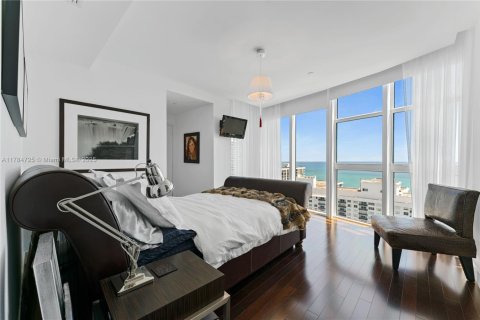 Condo in Miami Beach, Florida, 3 bedrooms  № 1695605 - photo 29