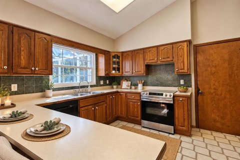 Villa ou maison à vendre à Port Orange, Floride: 4 chambres, 215.53 m2 № 2395710 - photo 6