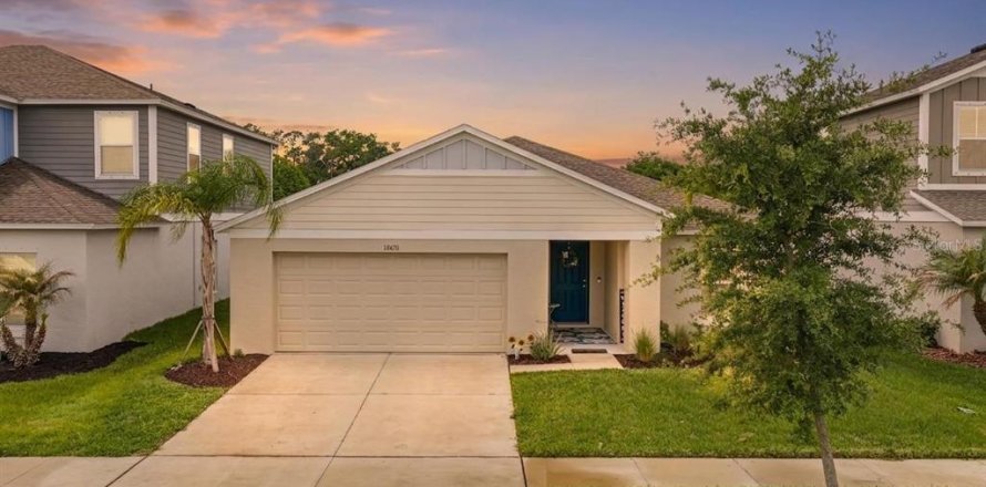 Casa en Riverview, Florida 4 dormitorios, 171.68 m2 № 2212413