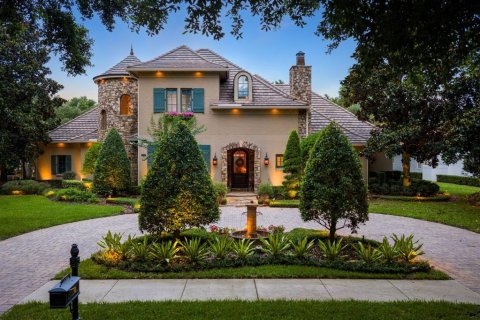 House in Windermere, Florida 5 bedrooms, 551.28 sq.m. № 1778903 - photo 2