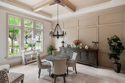 House in Windermere, Florida 5 bedrooms, 551.28 sq.m. № 1778903 - photo 6