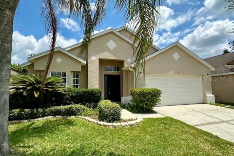 Villa ou maison à louer à Orlando, Floride: 4 chambres, 187.57 m2 № 2398832 - photo 2