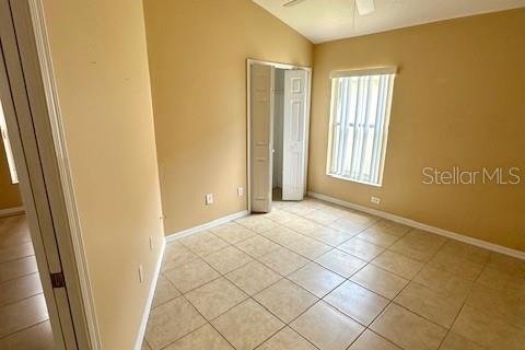Villa ou maison à louer à Orlando, Floride: 4 chambres, 187.57 m2 № 2398832 - photo 16