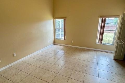 Villa ou maison à louer à Orlando, Floride: 4 chambres, 187.57 m2 № 2398832 - photo 17