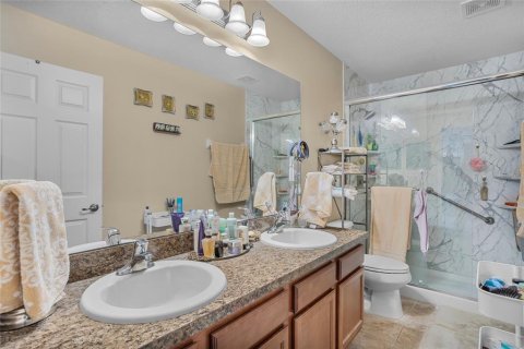 Villa ou maison à vendre à Kissimmee, Floride: 4 chambres, 288.74 m2 № 1873338 - photo 16
