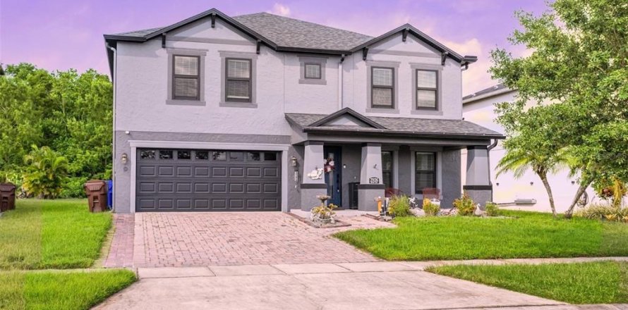 Villa ou maison à Kissimmee, Floride 4 chambres, 288.74 m2 № 1873338
