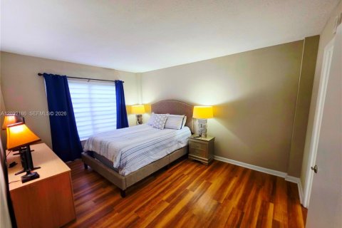 Condominio en venta en Lauderhill, Florida, 2 dormitorios, 90.3 m2 № 2084901 - foto 5