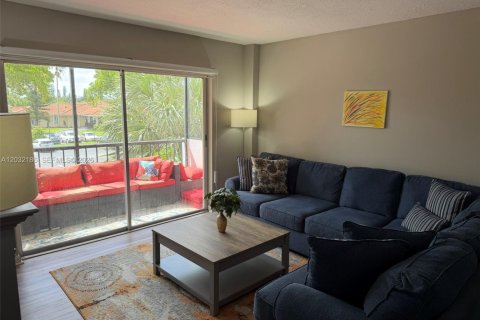 Condominio en venta en Lauderhill, Florida, 2 dormitorios, 90.3 m2 № 2084901 - foto 10