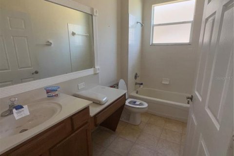 House in Summerfield, Florida 2 bedrooms, 146.88 sq.m. № 1901580 - photo 11