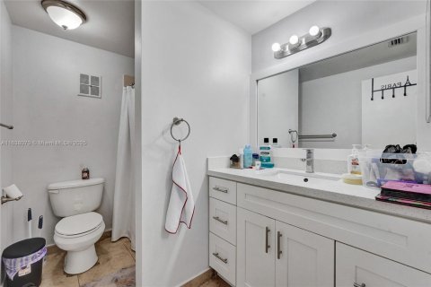 Купить таунхаус в Санрайз, Флорида 3 спальни, 140.47м2, № 1958558 - фото 22